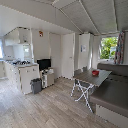 Camping De Lanven Plomeur Екстер'єр фото
