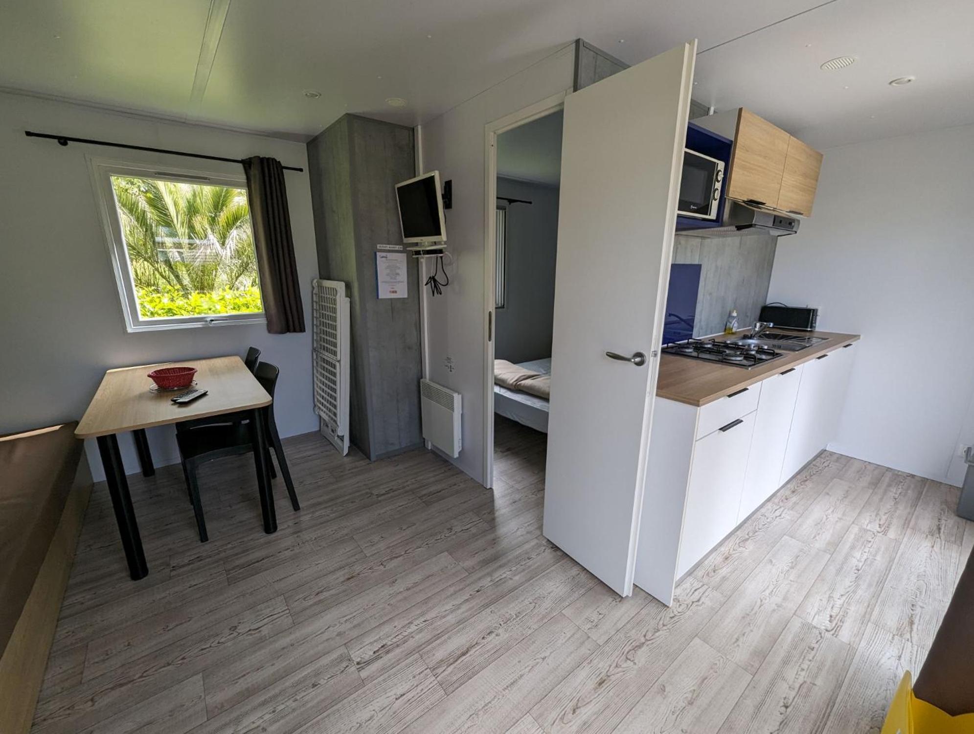 Camping De Lanven Plomeur Екстер'єр фото